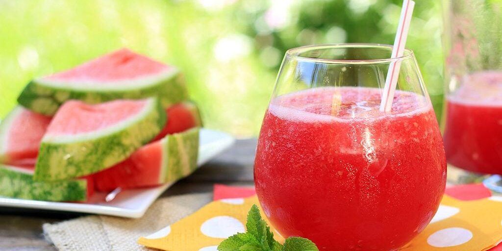 watermelon-juice-shutterstock_285112223 watermelon-juice-shutterstock_285112223